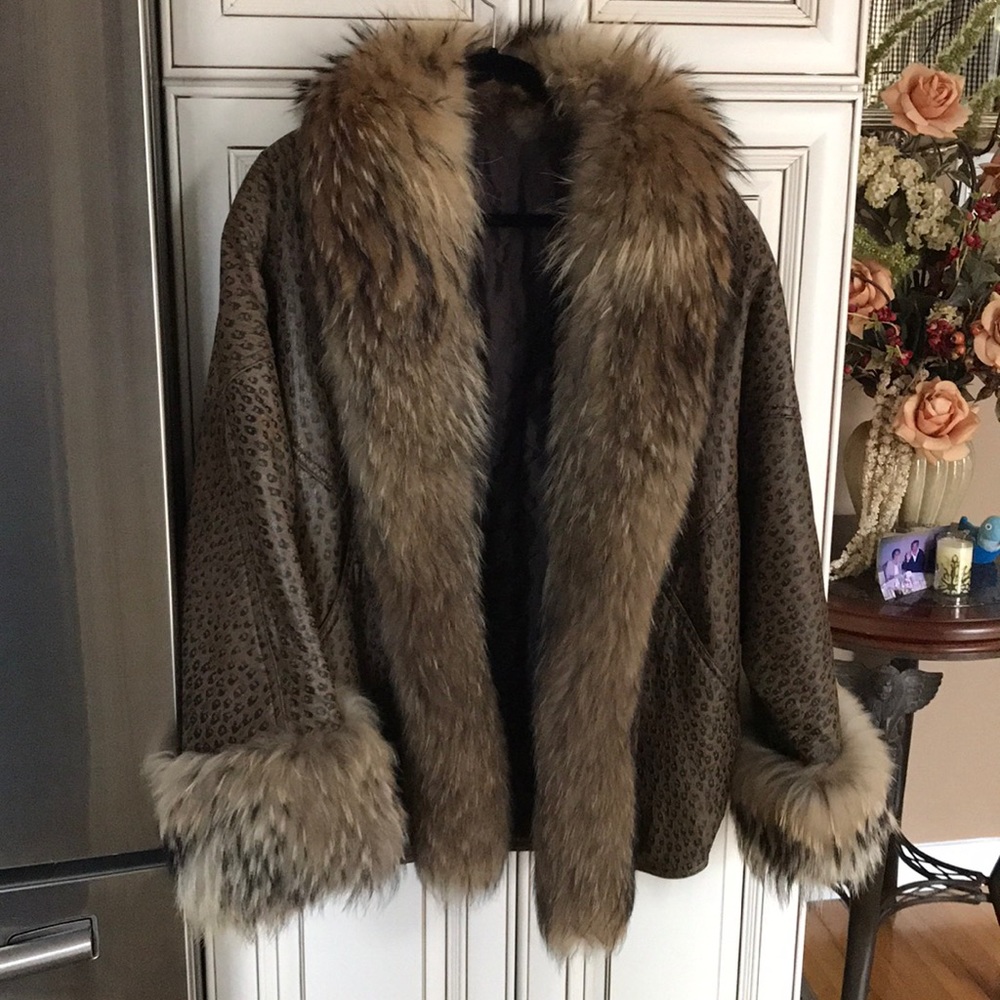 Vintage oversized leather and fur coat!
